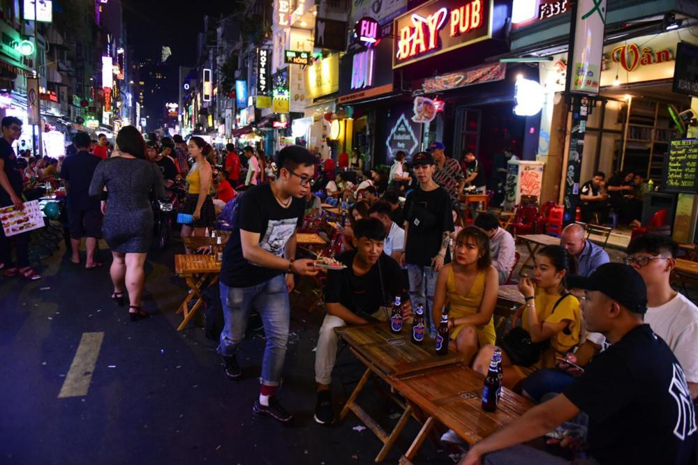 Saigon Cozy Hotel "241 Pham Ngu Lao Street" Хошимін Екстер'єр фото