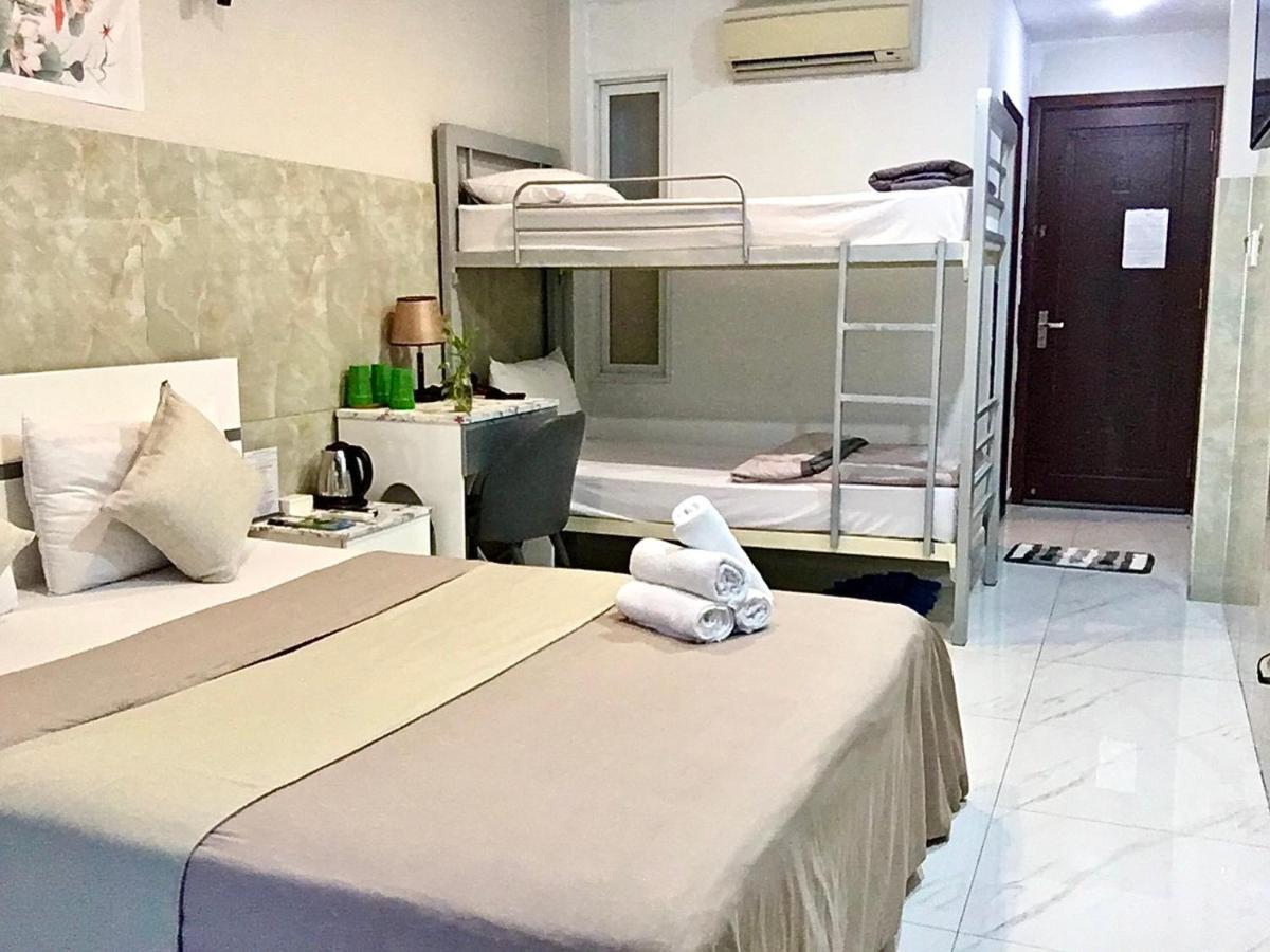 Saigon Cozy Hotel "241 Pham Ngu Lao Street" Хошимін Екстер'єр фото